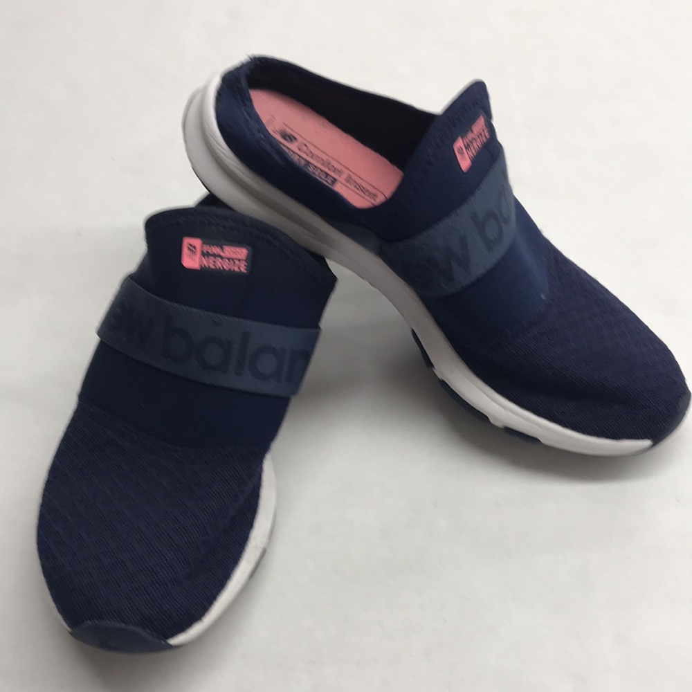 New Balance Women’s Fuel Core Nergize Slip On, Navy Blue,Good Condition,SIZE 6.5